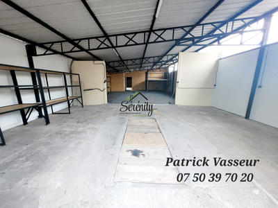 Local d'activités - 315 m²