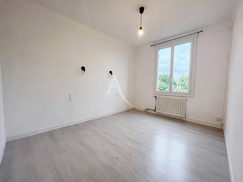 Maison - 88 m² - 4 pièces