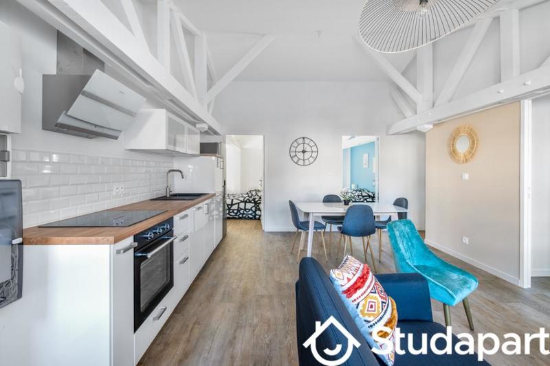 Chambre - 12 m² - 1 pièce