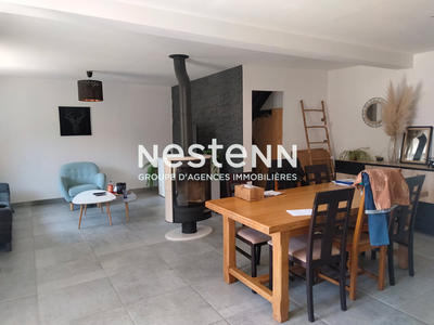 Maison - 93 m² - 4 pièces