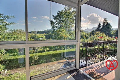 Maison - 216 m² - 8 pièces