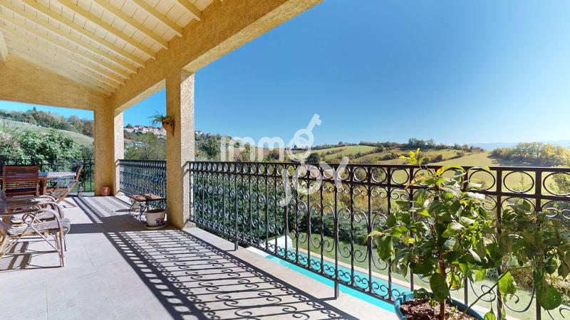 Maison - 164 m² - 6 pièces