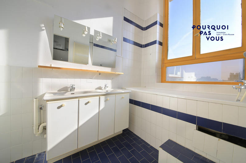 Appartement - 115 m² - 5 pièces