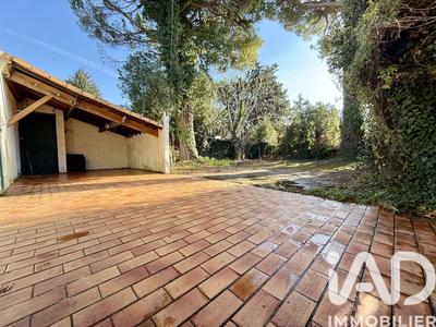 Maison - 84 m² - 4 pièces