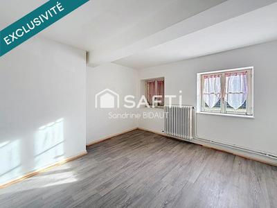 Appartement - 143 m² - 7 pièces