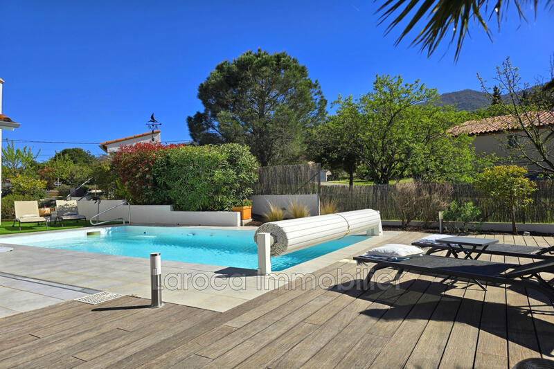 Villa - 160 m² - 5 pièces