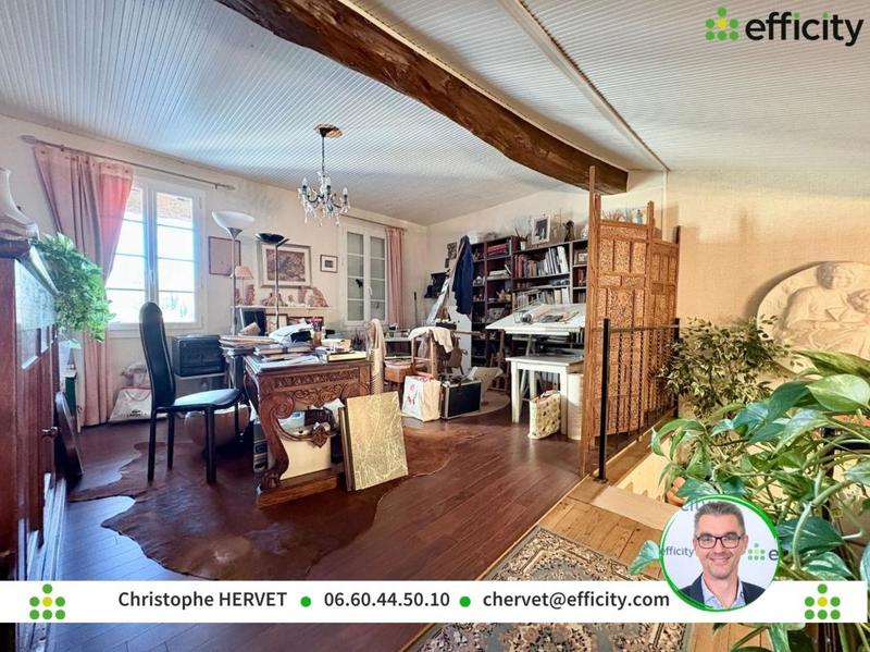 Maison - 380 m² - 11 pièces