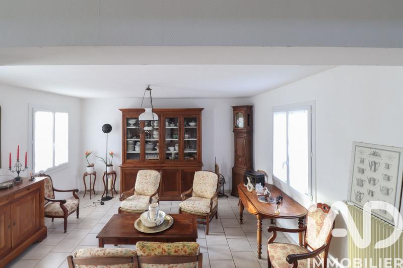 Maison - 140 m² - 5 pièces