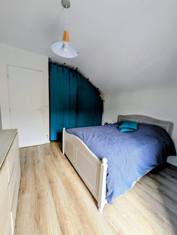 Maison - 92 m² - 4 pièces