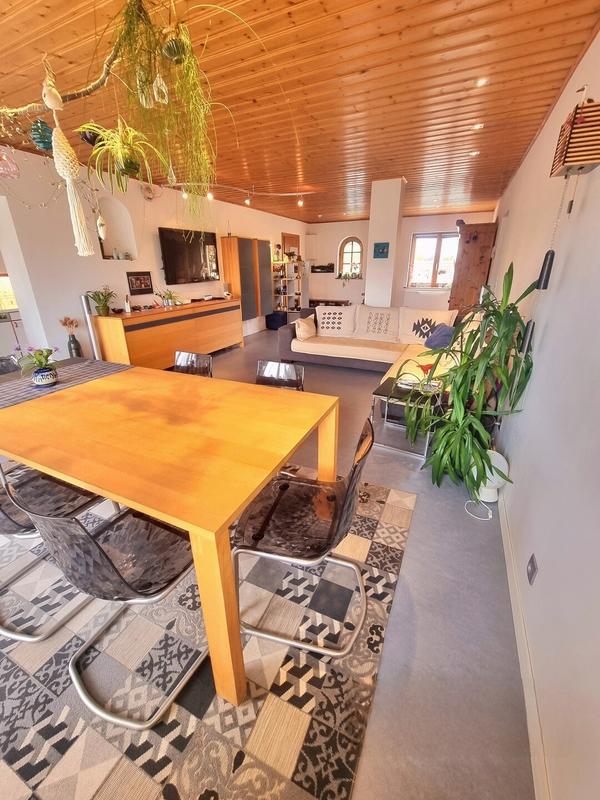 Appartement - 105 m² - 5 pièces