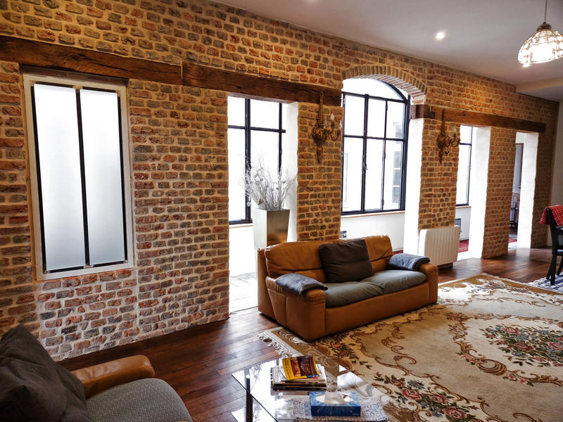 Appartement - 185 m² - 8 pièces