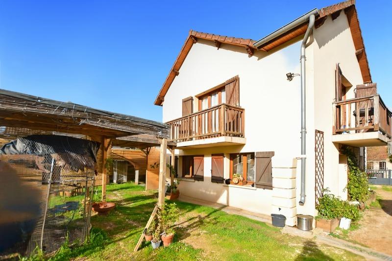 Maison - 120 m² - 4 pièces