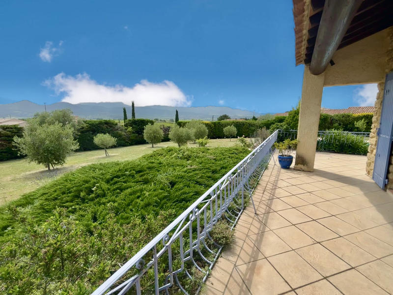 Maison - 97 m² - 5 pièces