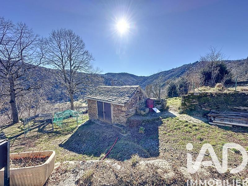 Maison - 75 m² - 8 pièces