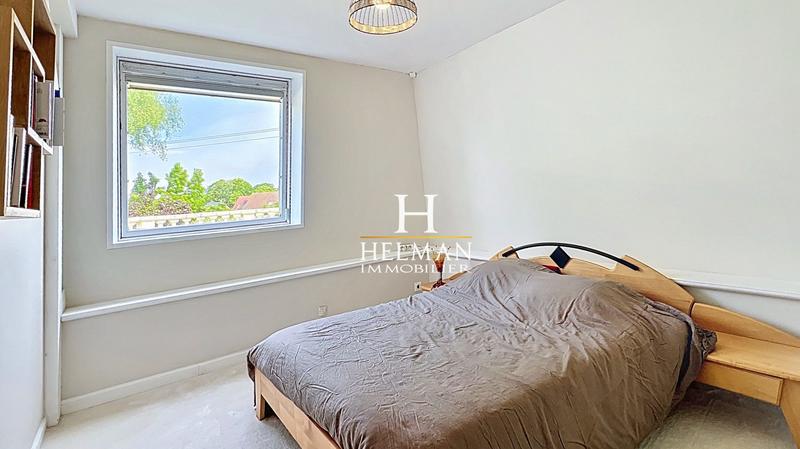 Maison - 344 m² - 12 pièces