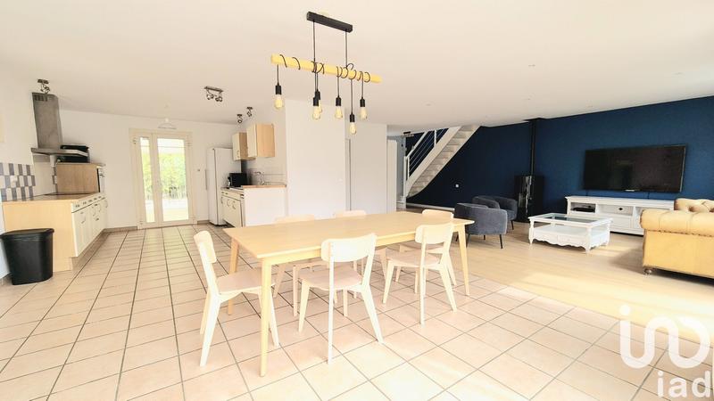 Maison - 177 m² - 6 pièces