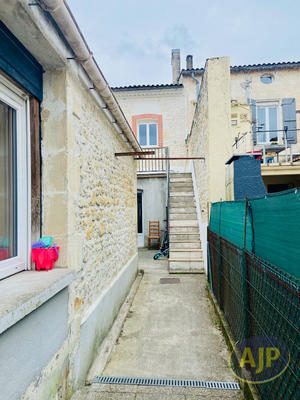 Immeuble - 8 pièces