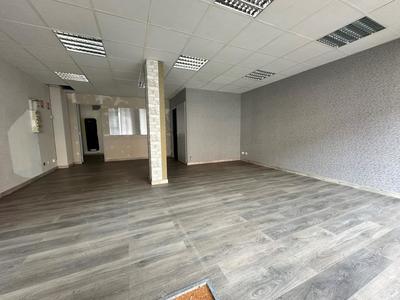 Local commercial - 53 m² - 3 pièces