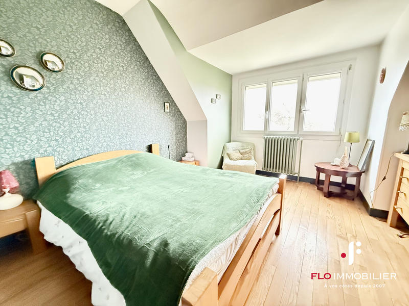 Maison - 97 m² - 5 pièces