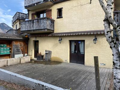 Local commercial - 181 m²