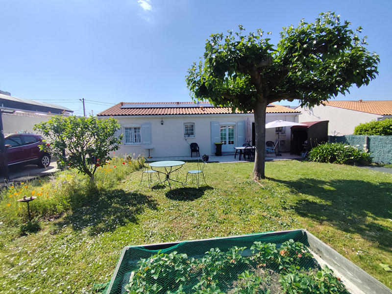 Maison - 96 m² - 3 pièces