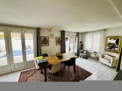 Maison - 160 m² - 6 pièces