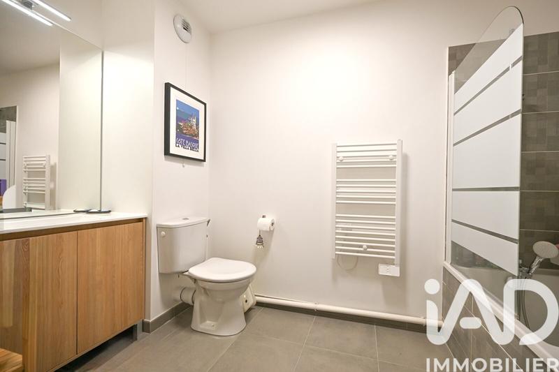 Appartement - 82 m² - 4 pièces