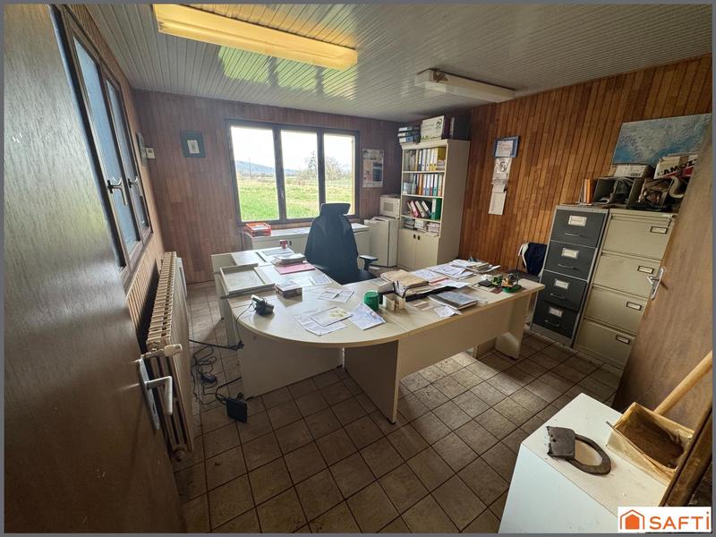 Immeuble - 2 500 m²