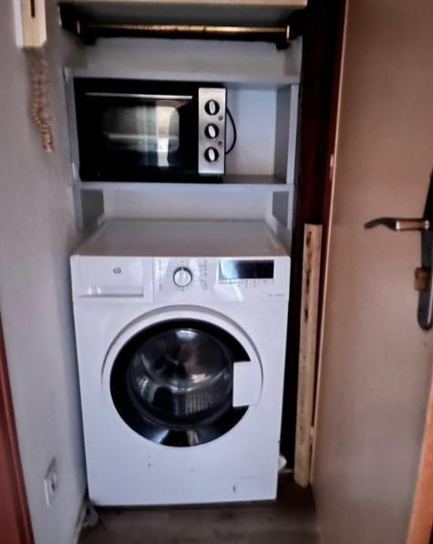 Studio - 14 m² - 1 pièce