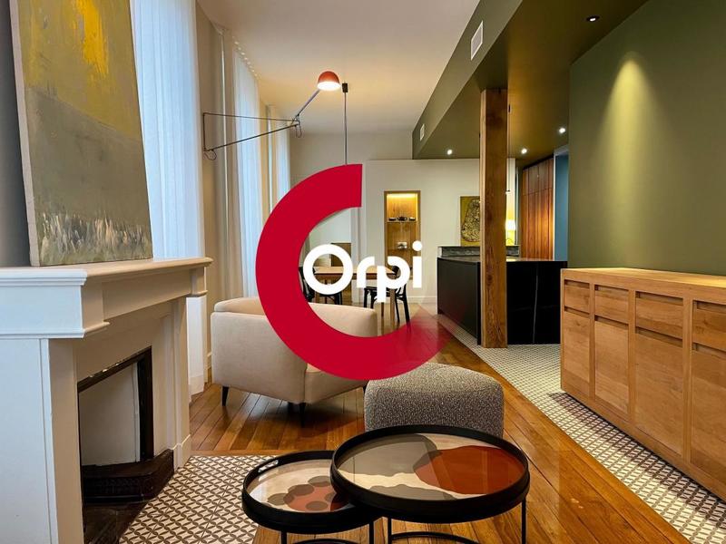 Appartement - 84 m² - 3 pièces