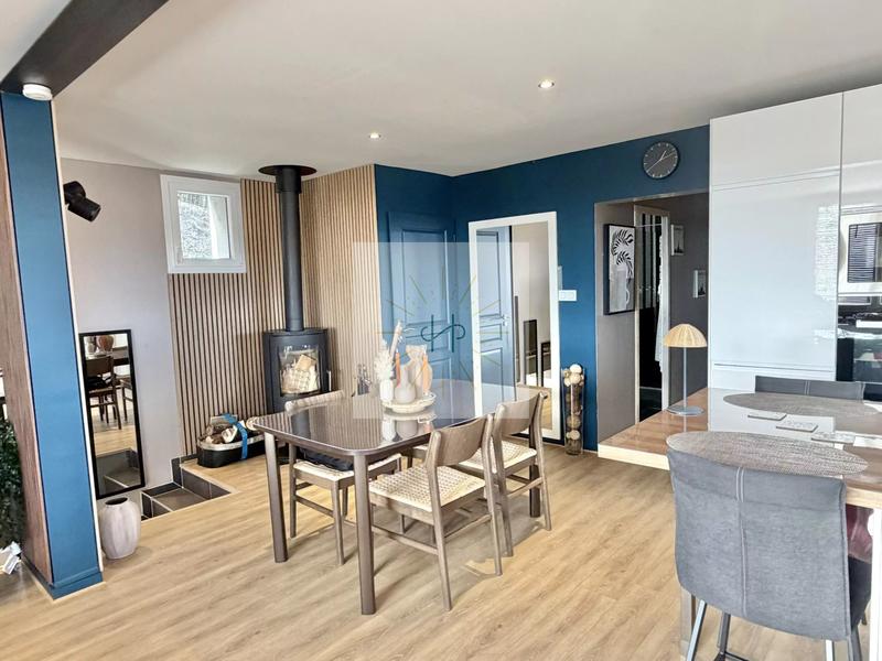 Maison - 130 m² - 6 pièces