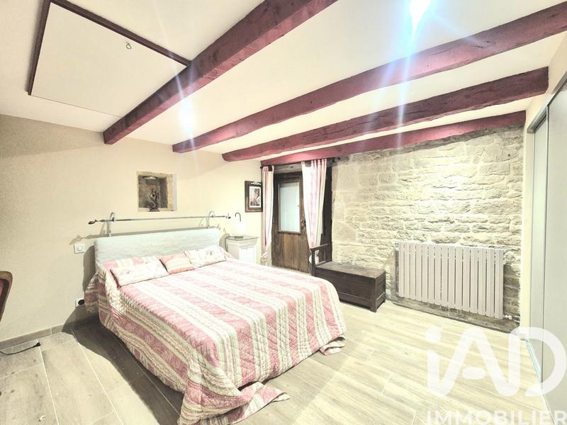 Maison - 180 m² - 5 pièces