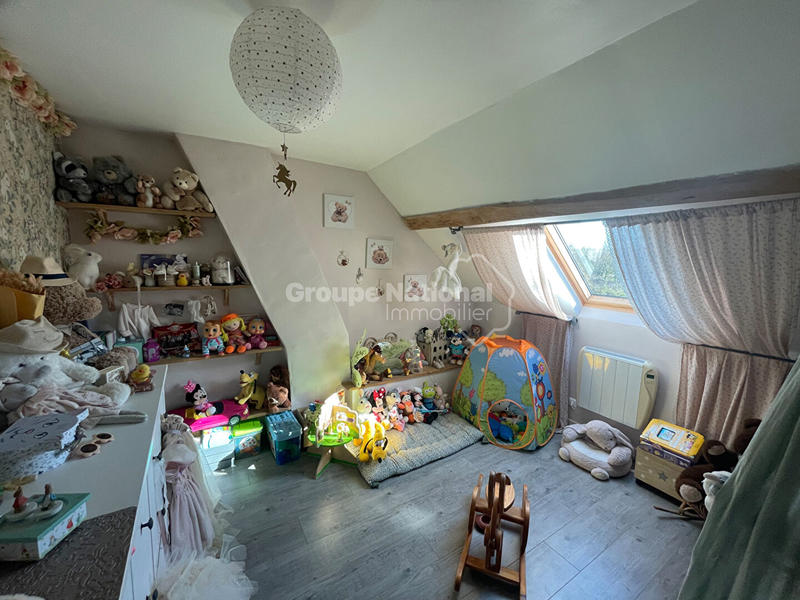 Maison - 200 m² - 6 pièces