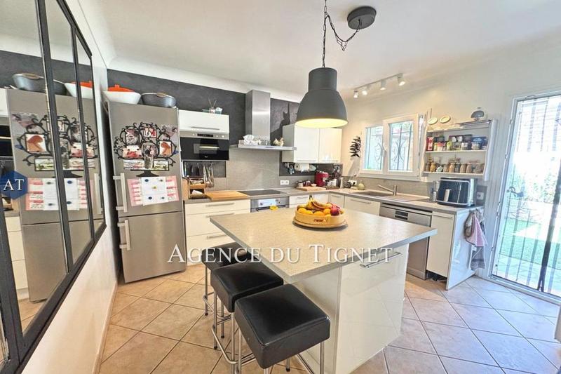 Maison - 101 m² - 4 pièces