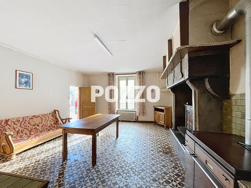 Maison - 170 m² - 8 pièces