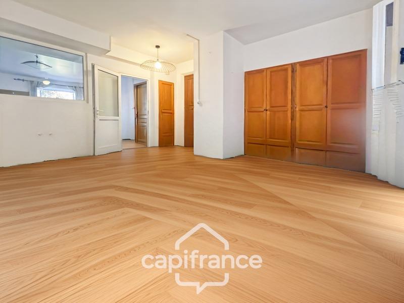 Local commercial - 43 m² - 2 pièces