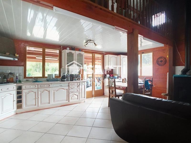 Châlet - 255 m² - 3 pièces