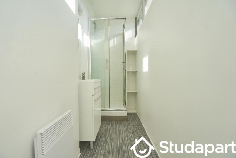 Chambre - 15 m² - 1 pièce