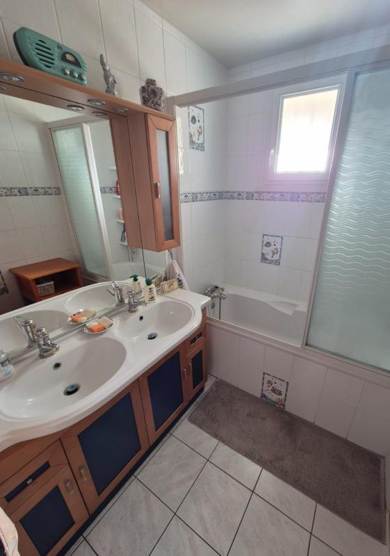 Maison - 108 m² - 4 pièces