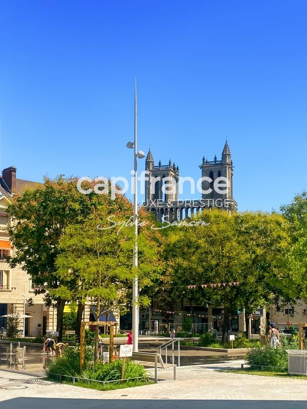 Appartement - 180 m² - 4 pièces