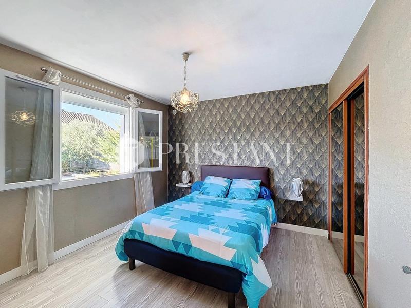 Maison - 170 m² - 7 pièces