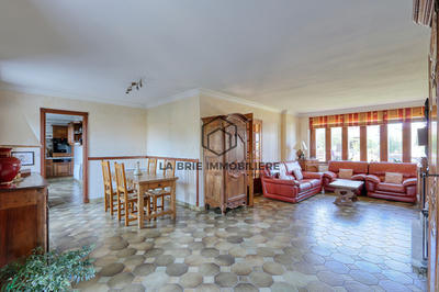 Maison - 124 m² - 6 pièces