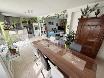 Maison traditionnelle - 130 m² - 6 pièces