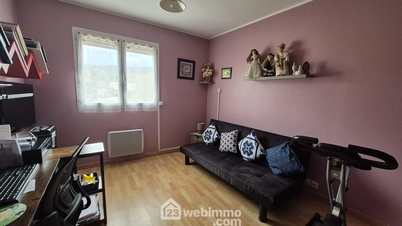 Maison - 90 m² - 5 pièces