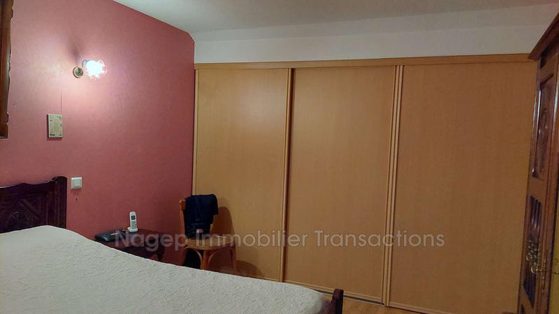 Maison - 200 m² - 8 pièces