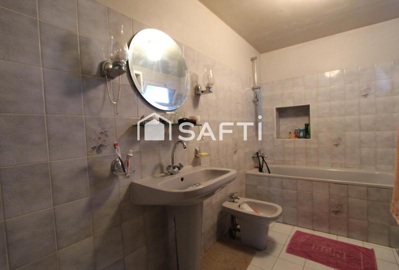 Maison - 154 m² - 8 pièces