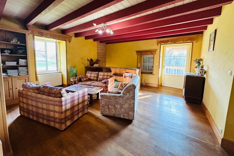 Propriété - 360 m² - 13 pièces