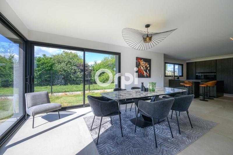 Maison - 189 m² - 6 pièces