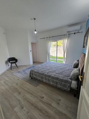 Villa - 360 m² - 7 pièces