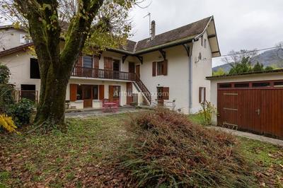 Maison - 155 m² - 7 pièces